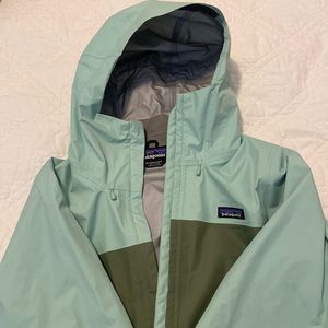 Gently used size M Patagonia Rain Jacket